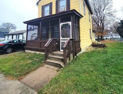  N Queen St, Dover DE