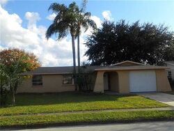  Canosa Dr, Holiday FL