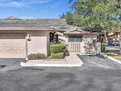 Pre-foreclosure in  Nw 79th Ave Apt V5 Fort Lauderdale, FL 33321