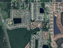 Pre-foreclosure in  Park Ridge Cir Kissimmee, FL 34746