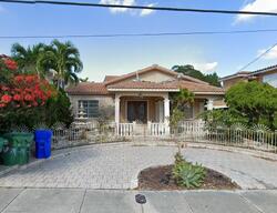Pre-foreclosure in  Sw 11th St Miami, FL 33129