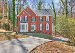 Pre-foreclosure in  Hickory Cv Cumming, GA 30041