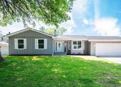 Pre-foreclosure in  W Saymore Ln Peoria, IL 61615
