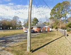 Pre-foreclosure in  Hudson Dr Warner Robins, GA 31088