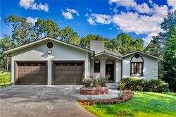 Pre-foreclosure in  Dillon Rd Austell, GA 30168