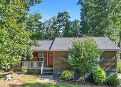 Pre-foreclosure in  Benthill Dr Marietta, GA 30062