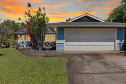 Pre-foreclosure Listing in Lae St PAIA, HI 96779