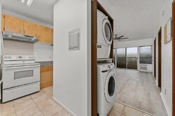 Pre-foreclosure in  Lower Main St  Wailuku, HI 96793