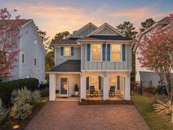 Pre-foreclosure in  Sandpine Loop Rosemary Beach, FL 32461