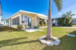 Pre-foreclosure in  ENGLEWOOD RD Englewood, FL 34223