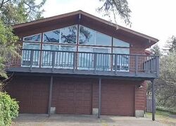  Puffin Ave Ne, Ocean Shores WA