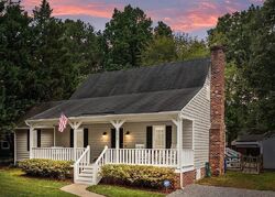 Pre-foreclosure in  Brookridge Rd Chesterfield, VA 23832