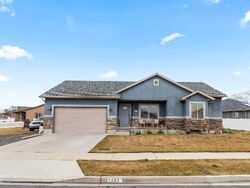 Pre-foreclosure in  S 1050 W Payson, UT 84651