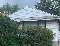 Pre-foreclosure in  Jackson St Scranton, PA 18504