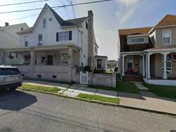 Pre-foreclosure Listing in E White St SUMMIT HILL, PA 18250