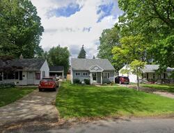 Pre-foreclosure in  Coral Ave Toledo, OH 43623