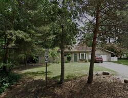 Pre-foreclosure in  Grandview Blvd Waterford, MI 48329