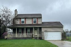 Pre-foreclosure Listing in Barkley Dr NEW HUDSON, MI 48165
