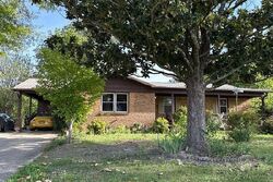 Pre-foreclosure in  Freda Ct Spring Lake, NC 28390