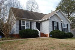  Windward Cir, Mocksville NC