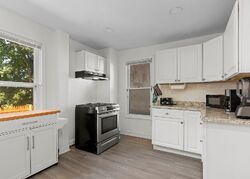 Pre-foreclosure in  Grant St Meriden, CT 06450