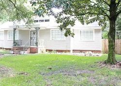 Pre-foreclosure in  Magnolia Rd Mobile, AL 36606