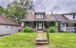 Pre-foreclosure in  Dale Ave Saint Louis, MO 63139