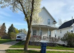 Pre-foreclosure in  Main St Birch Run, MI 48415