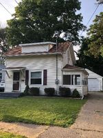  Loraine Ave, Lansing MI