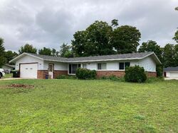 Pre-foreclosure in  N Maple Ave Gaylord, MI 49735