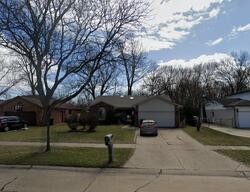 Pre-foreclosure in  Pernell Dr Sterling Heights, MI 48313