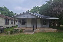 Pre-foreclosure in  Green St Bossier City, LA 71111