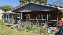 Pre-foreclosure in  Griderville Rd Cave City, KY 42127