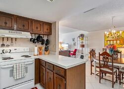 Pre-foreclosure in  Gulf Shore Blvd N  Naples, FL 34103