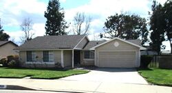 Pre-foreclosure in  Roosevelt St La Verne, CA 91750