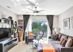 Pre-foreclosure in  HILLCREST CT Hollywood, FL 33021