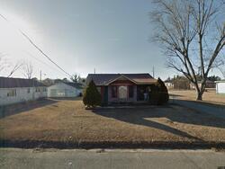 Pre-foreclosure in  Maryland Ave Gadsden, AL 35903