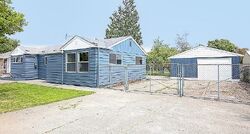 Pre-foreclosure in  47TH AVE E Tacoma, WA 98424