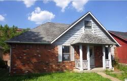 Pre-foreclosure in  E FAIRFAX CT Saint Louis, MO 63113