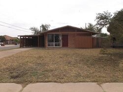Pre-foreclosure in  N BENTON ST Midland, TX 79705
