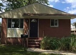 Pre-foreclosure in  GARFIELD ST Ferndale, MI 48220