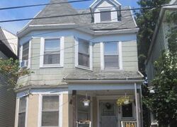  Lincoln Ave, Newark NJ