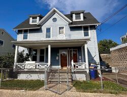 Pre-foreclosure in  WELLS ST Bridgeport, CT 06606