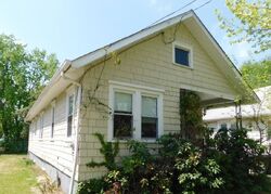 Pre-foreclosure in  PAINE ST Riverside, NJ 08075