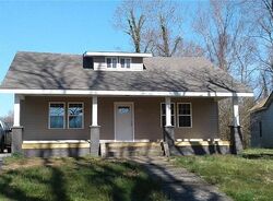 Pre-foreclosure in  MORGAN TER Marion, NC 28752