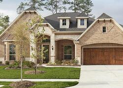 Pre-foreclosure in  SUMMER TANAGER LN Conroe, TX 77385