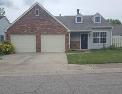 Pre-foreclosure in  SUNDOWN DR S Indianapolis, IN 46254
