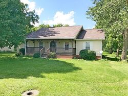 Pre-foreclosure in  W RAILROAD ST La Moille, IL 61330