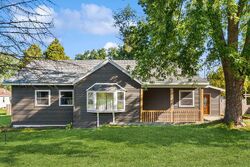 Pre-foreclosure in  MARGURITE DR Genoa City, WI 53128