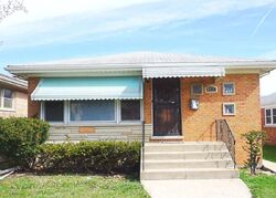 Pre-foreclosure in  MADISON ST Bellwood, IL 60104